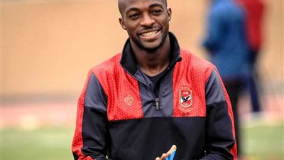 الأهلي يحدد شروطه للموافقة على رحيل جيرالدو في الصيف