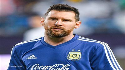 ميسي: كل ما أريده هو العودة لخوض مباريات كرة القدم
