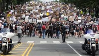 الاحتجاجات العالمية تجبر أوروبا على إعادة النظر في ماضيها الاستعماري