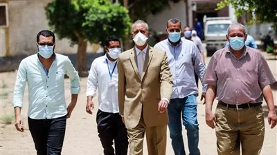 لجنة المرور على مستشفيات العزل بقنا تتفقد مستشفى فرشوط 