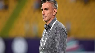 خاص.. الفجر الرياضي يكشف تفاصيل عقد كارتيرون الجديد مع الزمالك