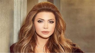 نوال الزغبي تتصدر 