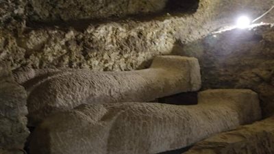 قصة أرض تزخر بالآثار.. الغريفة بالمنيا أرض الموتى للمصريين القدماء (فيديو وصور)