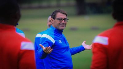 نجم الأهلي يكشف سر عدم تجديد فايلر مع الأحمر