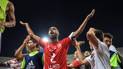 الزمالك يكشف حقيقة التفاوض مع حسام عاشور 