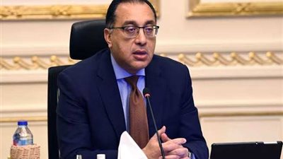 اليوم.. رئيس الوزراء يتفقد المستشفى الميداني بجامعة عين شمس