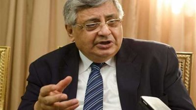 عاجل.. مستشار الرئيس يكشف عن تفاصيل لقاح كورونا الجديد (فيديو)