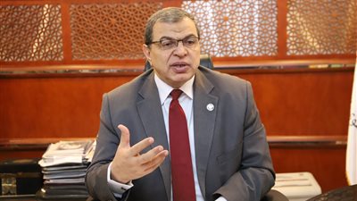 اتفاقية عمل جماعية لحفظ حقوق 90 عاملا بالنقل الجوي