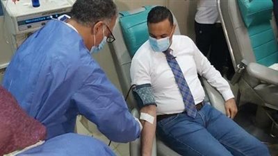 محافظ الدقهلية عن تبرعه بالبلازما بعد تعافيه من كورونا: تنقذ حالات كثيرة (فيديو)