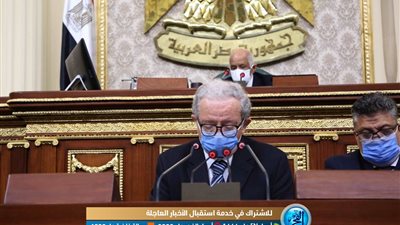 رئيس البرلمان رافضا مطالب إقالة الحكومة: 