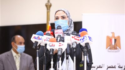 وزيرة التضامن تتابع صرف مساعدات برنامج تكافل وكرامة