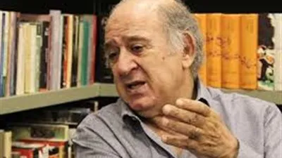 مفكر: الأزهر لم يتجاوب مع دعوة الرئيس لتجديد الخطاب الديني (فيديو)