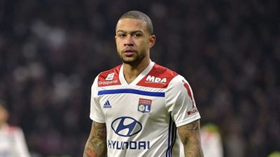 ميلان يضمد جراحه بصفقة 