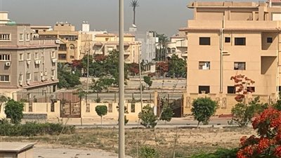 بلاغ يتهم جهاز القاهرة الجديدة بالتواطؤ مع شركة محمول (صور)