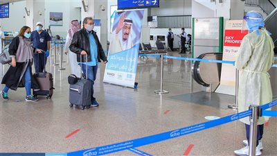 مطار الملك عبدالعزيز يستقبل 3 رحلات جديدة للعائدين من الخارج