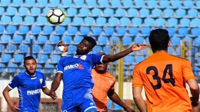 فاركو والغزل والمنصورة وأبو قير يوافقون على استكمال دوري الدرجة الثانية