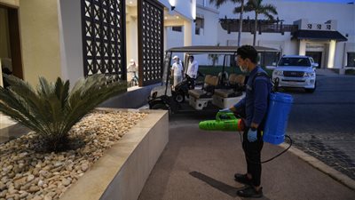 بعد قرار عودة السياحة.. تعرف على شروط تشغيل المحال والأتوبيسات والليموزين