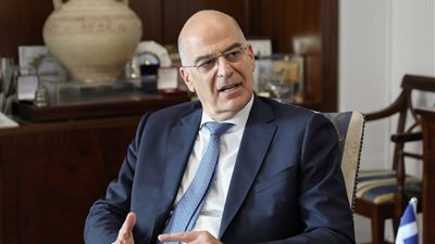تصريح شديد اللهجة من وزير خارجية اليونان بشأن ممارسات تركيا بالمنطقة