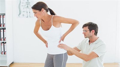 آلامه مزعجة.. اتبعي هذه الإرشادات الهامة للوقاية من الإصابة بعرق النسا