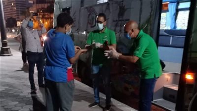 التضامن: إنقاذ طفلين 