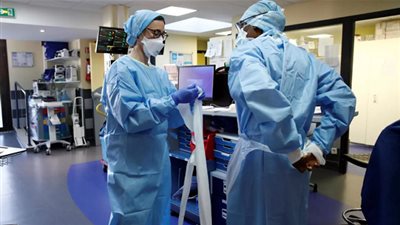 تراجع الوفيات.. فرنسا تسجل أدنى حصيلة في ضحايا كورونا