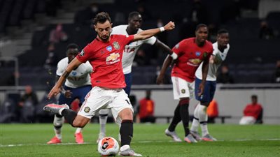 مانشستر يونايتد يخطف تعادلًا مثيرًا من أمام توتنهام في الدوري الإنجليزي