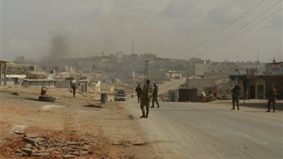 تفجير حافلة للجيش السوري في درعا