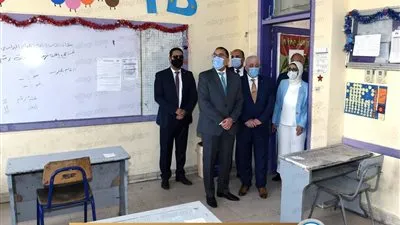 جولة لرئيس الوزراء ووزيري الصحة والتعليم على لجان الثانوية العامة