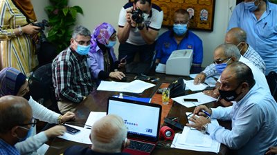 محافظ بورسعيد: لا شكاوى أو حالات مرضية داخل لجان الثانوية العامة 