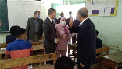محافظ كفر الشيخ يتفقد أعمال التعقيم بلجان الثانوية العامة 