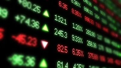 ارتفاع جماعي بمؤشرات البورصة المصرية خلال التعاملات الصباحية