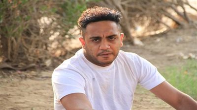 أوس أوس مطلوب على جوجل عقب وفاة نجله