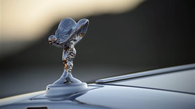 رولز رويس تعمل على تطوير سيارة جديدة خارقة