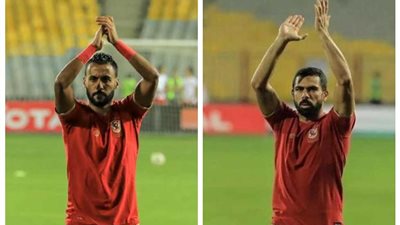 تعليق ناري من نجم الأهلي على رحيل أحمد فتحي وعاشور