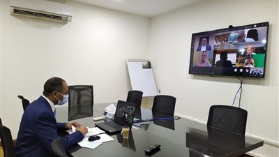 نائب وزير الإسكان يناقش موقف محطة معالجة الصرف الصناعى بجنوب بورسعيد