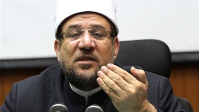بعد فتح المساجد.. وزير الأوقاف يوجه رسالة لكبار السن (فيديو)