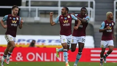 المحمدي يسجل هدف التعادل لأستون فيلا في شباك نيوكاسل يونايتد بعد 6 دقائق من نزوله 