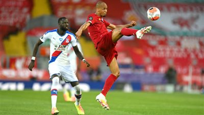 شاهد - ليفربول يصعق شباك كريستال بالاس بالهدف الثالث