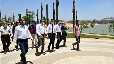 مسئولو الإسكان يوجهون بتنفيذ وحدة لمعالجة مياه بحيرة عين الصيرة