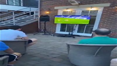 احتفال نجوم ليفربول بحسم بطولة الدوري 