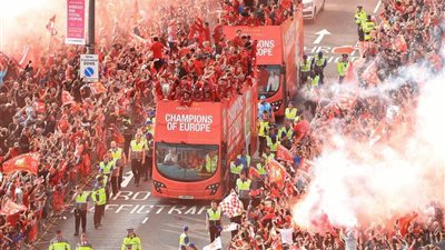 أول تعليق من أسطورة ليفربول بعد التتويج بلقب الدوري الإنجليزي