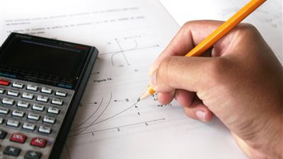 الثانوية العامة 2020 المراجعة النهائية.. المحاضرة الـ 4 لمادة الرياضيات التطبيقية 