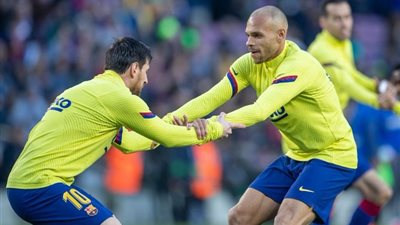 سيتين يعلن تشكيل برشلونة أمام سيلتا فيجو