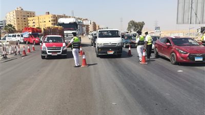 حظر سير سيارات النقل من 6 صباحًا وحتى 12 ليلًا على الدائري