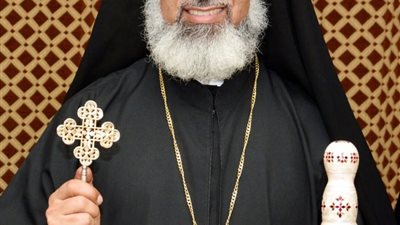 مطران المنيا يوجه رسالة إلى شعب الايبارشية: حافظوا على أنفسكم