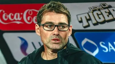 الأهلي يُنهي تفاصيل تجديد عقد فايلر