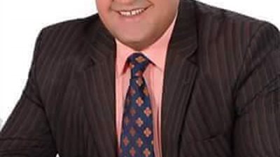 حقيقة اعتداء نائب البرلمان إلهامي عجينه على فرد أمن بمستشفى الجامعة 