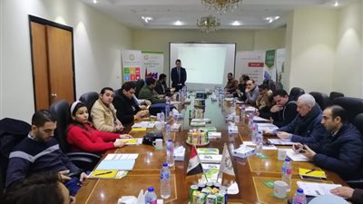 عبر تقنية الفيديو كونفرانس.. اتحاد الصناعات يقيم ورشة عمل حول 