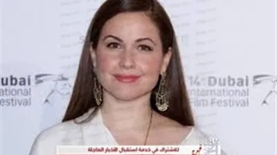 ريا أبي راشد ترد على منتقدي خضوعها لعمليات تجميل