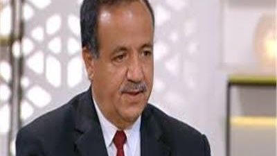 أستاذ طرق: السيسي قدم حلول جذرية للأزمات المزمنة وليس مسكنات (فيديو)